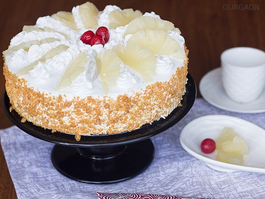 Classique Pina Caramelo (Pineapple Cake)