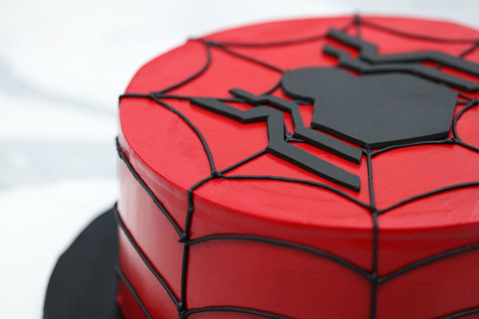 spiderman-cake