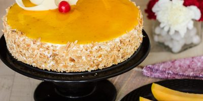 Bake the summertime goodness mango mirror cake recipe