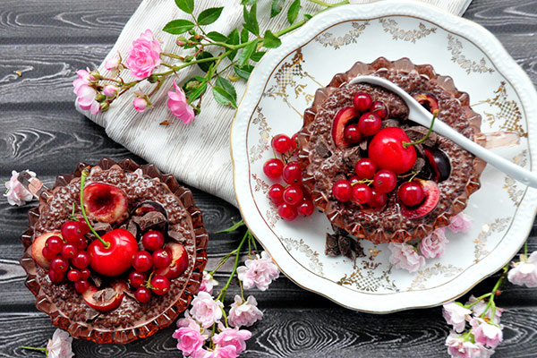 Chocolate Cherry Chia Pudding