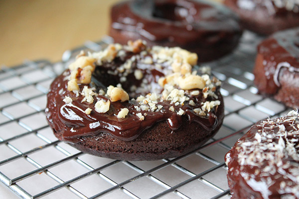 Almond flour donut 