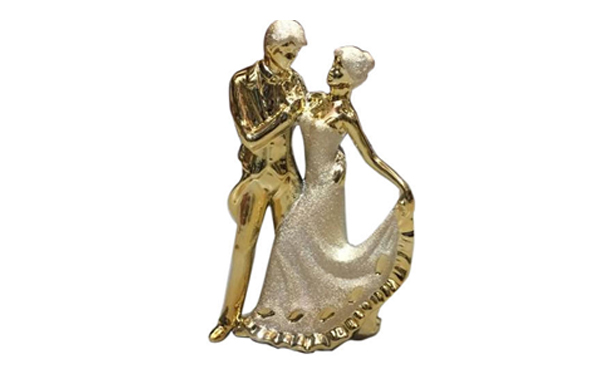 sculpture for the couple 