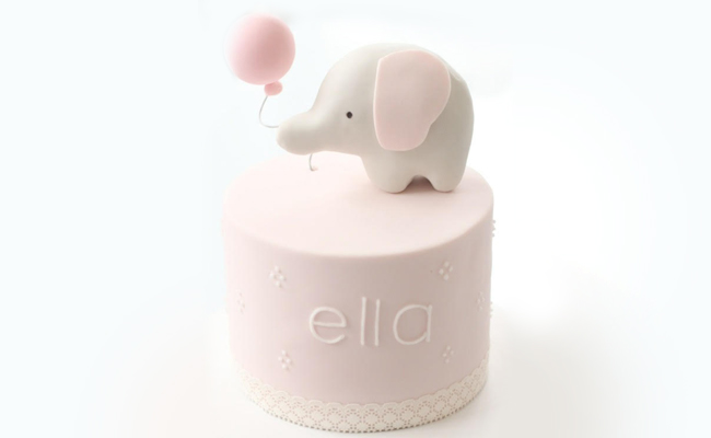 Fondant elephant cake 