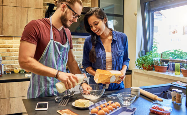 Couple that bakes together stays together 