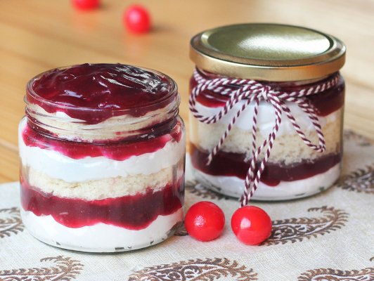 blueberry jar cake