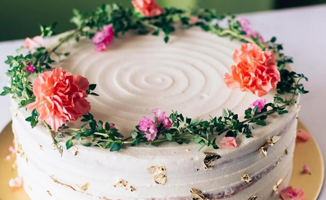 floral cake