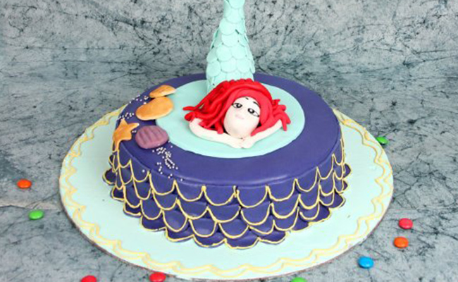 Design girl cake for Cake Gallery