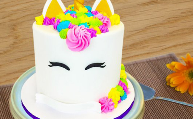 Rainbow unicorn cake for girl