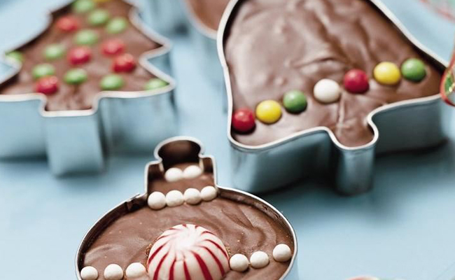Decorate with cookie cutter