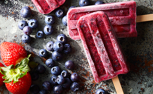 berry soda popsicle