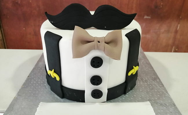 Mustache Cake/Cupcakes