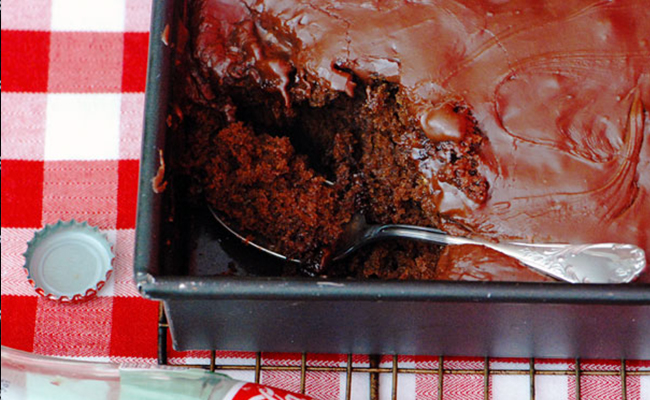 Coca Cola - an unusual cake ingredient to make coca cola cake