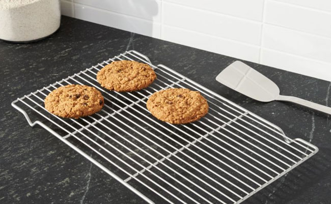 Cooling rack