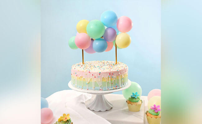 Birthday Balloon Cake