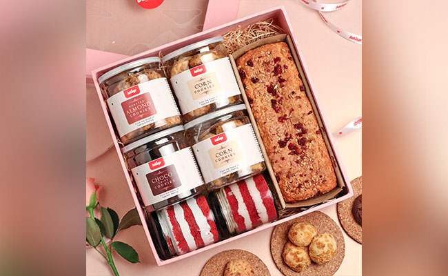 Bakery hampers