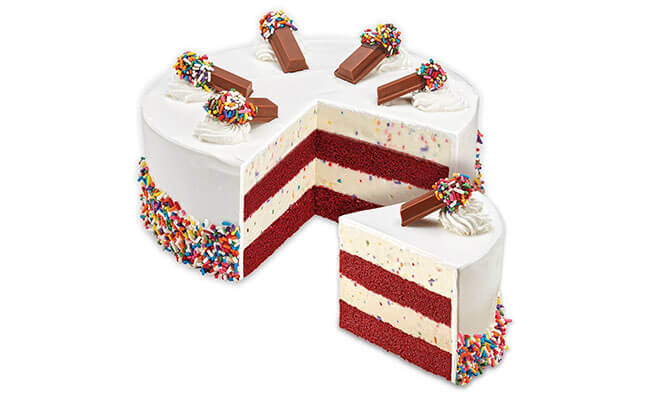 Red Velvet Kitkat Cake