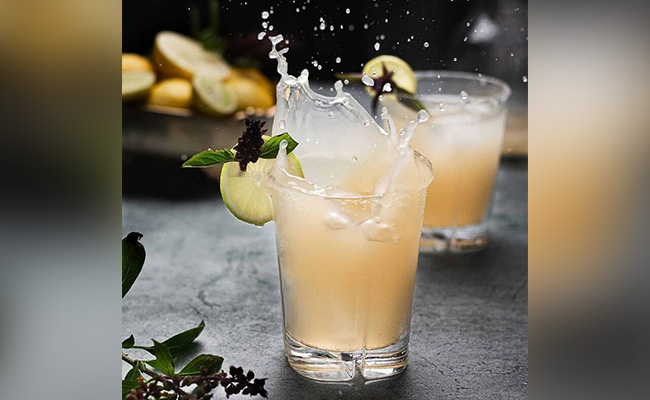 Friendship Day special with a Chaat Fizz