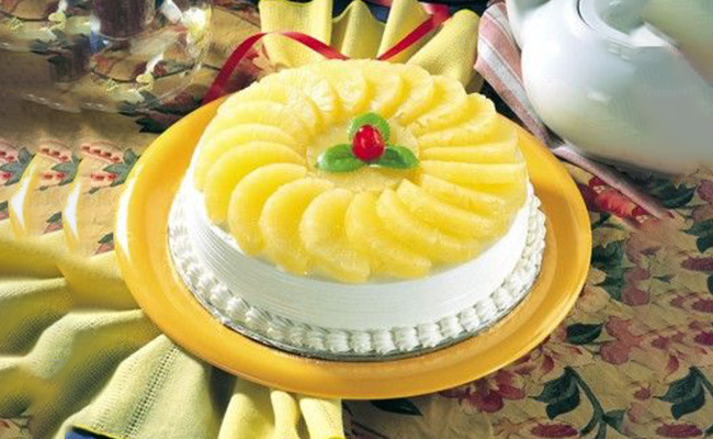 Pineapple cake