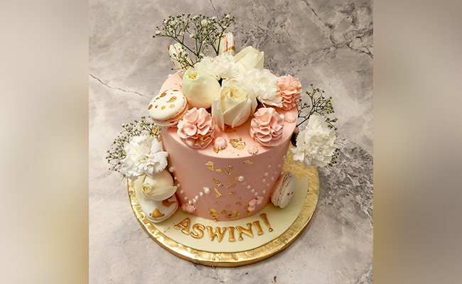 Foral Cake