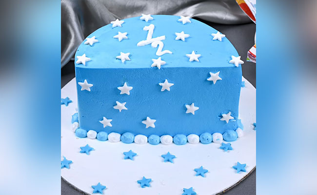 Blue Star Half Cake