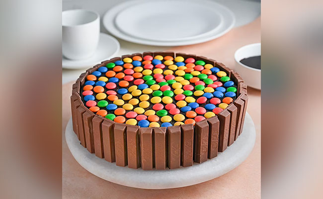 KitKat and Gems Cake