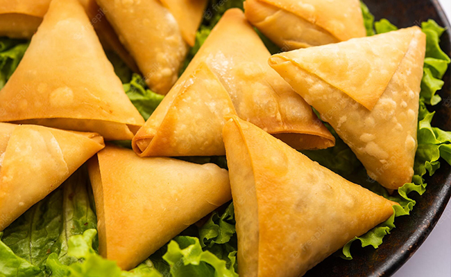 Keema Samosa - A Best Food in Hyderabad to Eat