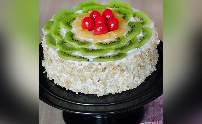 Kiwi Delight Cake