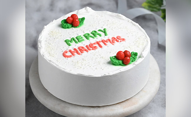 Simply Elegant Merry Christmas Cake