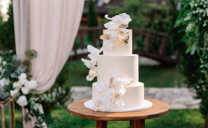 Classic Elegance White Cake