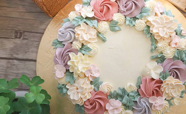 The Floral Wreath Cake
