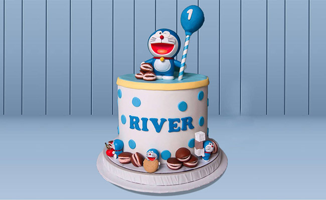 Doraemon's Dora cake