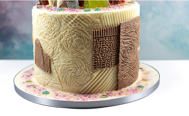 Adding Texture and Dimension-cakes