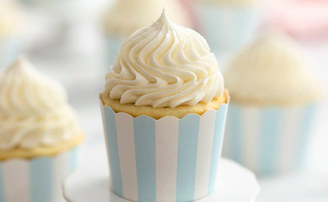 Cupcakes with Buttercream Frosting