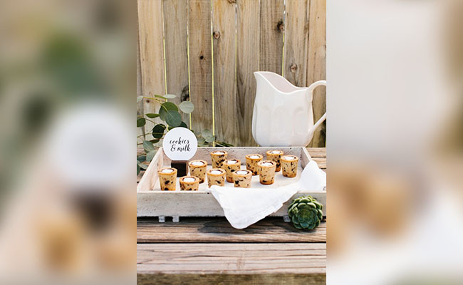 Cookie & Milk Shot Bar