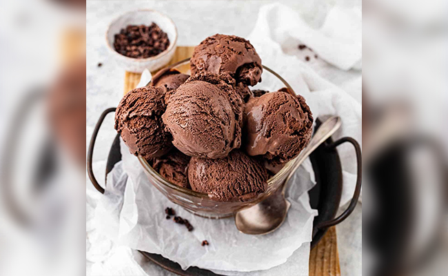  Chocolate Ice Cream
