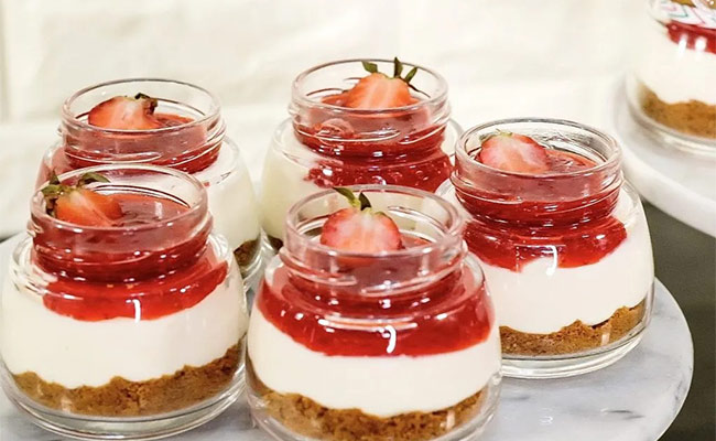 No Bake Cheesecake Jars