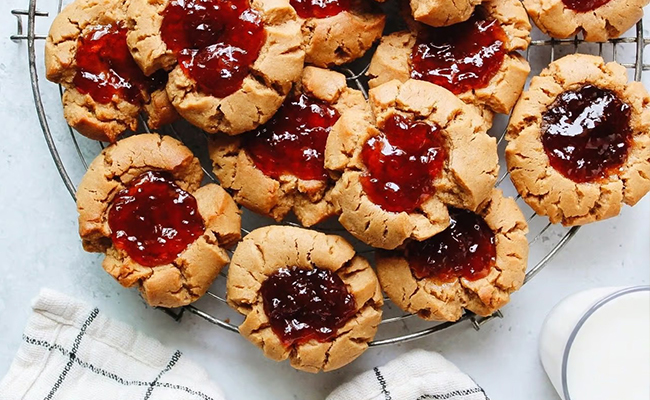 Peanut Butter & Jelly Cookie