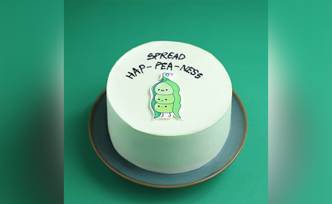 Spread Happiness Bento Cake