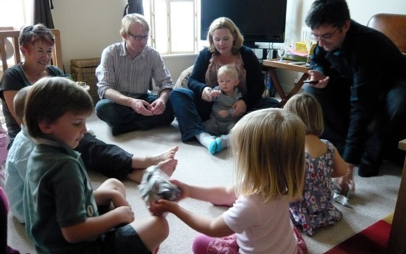 Pass the Parcel – Teacher Edition