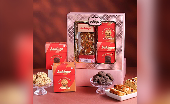 Delightful Tea, Cake, and Cookie Hamper