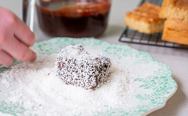 why is lamington so popul