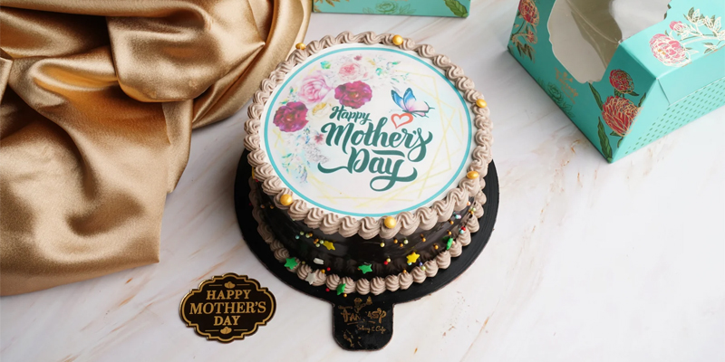 mothers-day-cake