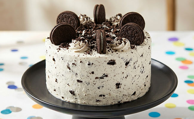 Oreo Cookies & Cream Cake