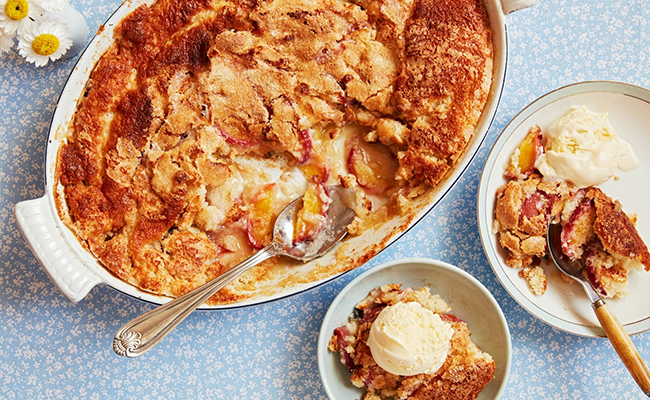 peach cobbler cake