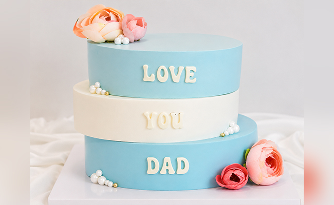 three layer pastel cake