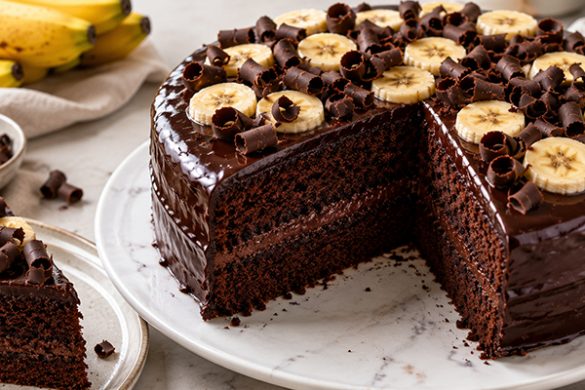 The Ultimate Chocolate Banana Cake Recipe for a Soft & Fudgy Dessert