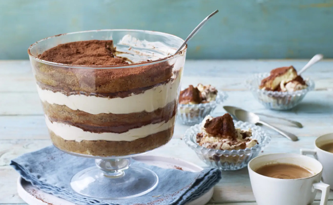 Tiramisu That Feels Like A Midnight Café