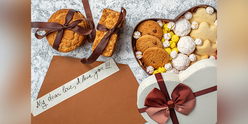 bakery gift hampers