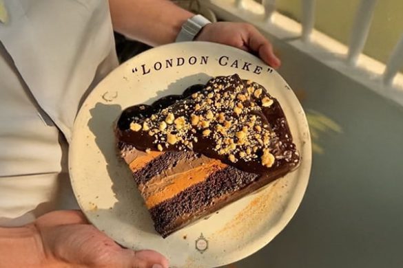 A Rich London Chocolate Cake That Deserves the Hype